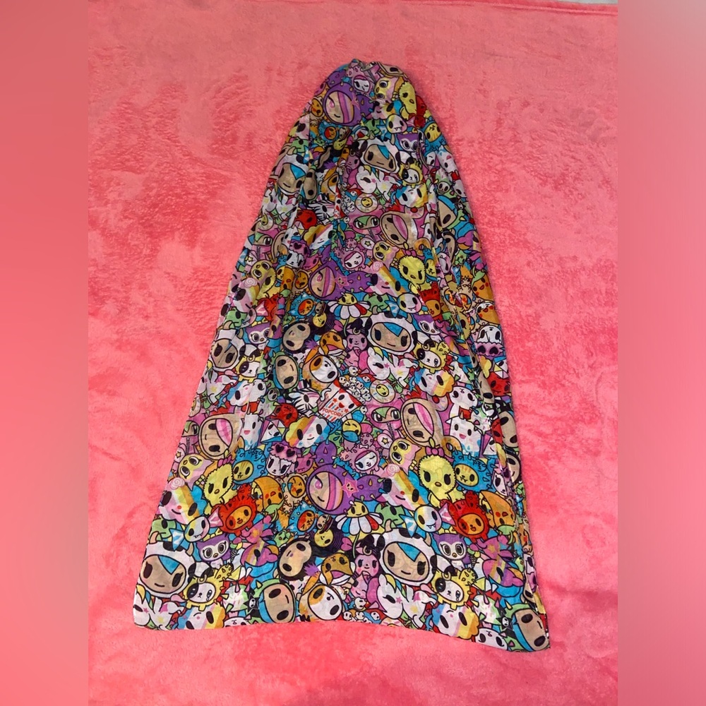 Tokidoki infinity scarf, super lightweight material and comfy